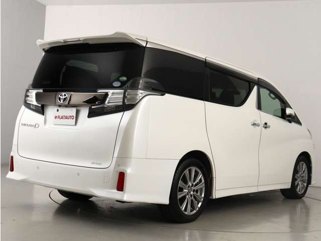 ���X�ł́A���I���ꂽ�ԗ��̂ݓW�����Ă���܂��B�A���t�@�[�h�E���F���t�@�C�A�ɓ����������X�Ȃ�ł̖͂L�x�ȍ݌ɂ̒�����A���C�ɓ���̈������T����������!