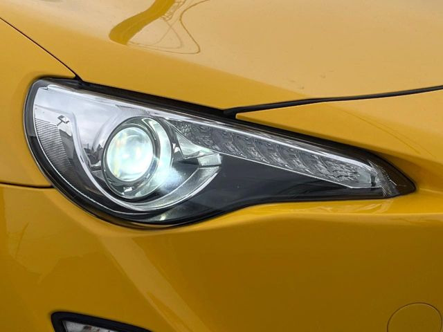 �w�b�h���C�g��e�[�������v&�A���~�z�C�[�����̊e��R�[�e�B���O���I�X�X�����Ă���܂��B�����Y�����̉��΂݂≘���}���A���ꂢ�ȏ�Ԃ������e�i���X���X�ŕۂĂ܂���