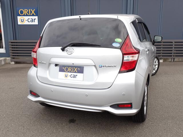 �����r���[�̉摜�ɂȂ�܂��B�I���b�N�X�F�蒆�ÎԂɂ́A���w��������S���Ă���肢���������߂ɁA�Ǝ��́u�I���b�N�X�F�蒆�Îԕۏ؁v�����t�����Ă��܂��B