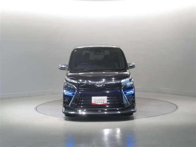 ヴォクシー2.0 ZS 煌III