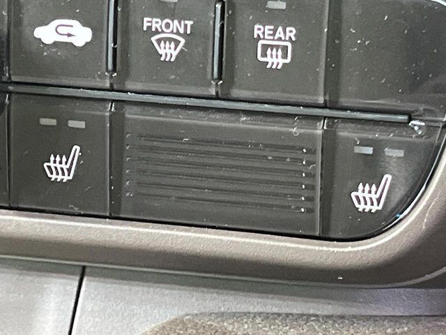 �y�V�[�g�q�[�^�[�z�������ɏd�󂷂�V�[�g�q�[�^�[!�G�A�R����葁�����܂��Ă����̂Ŋ�����̐l�����S�ł��ˁ�G�A�R���̉����͊������邩����A�Ƃ������ɂ����������߂ł��B