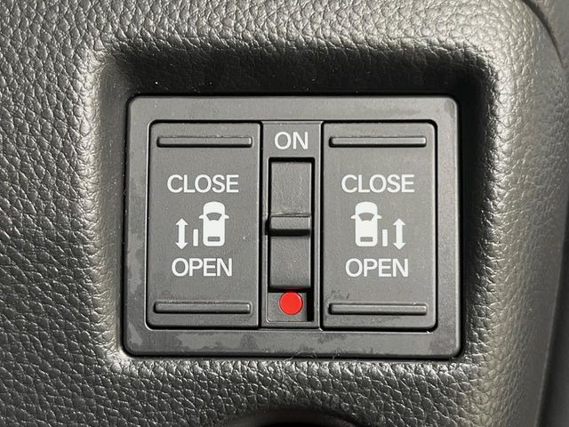 �y�����p���[�X���C�h�h�A�z�X�}�[�g�L�[��^�]�Ȃ̃X�C�b�`�Ō�ȗ����X���C�h�h�A�̊J���\���d��������͂����ăh�A���J����K�v�������A�����Ȃ��q�l�ł��ȒP�ɊJ���߂ł����K�ł���