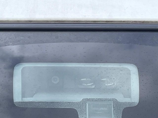 �y�X�Y�L �Z�[�t�e�B�T�|�[�g�z���s���ɑO���̎ԗ�����F�����A�Փ˂������Ȏ��͌x��ƃu���[�L�ŏՓˉ���Ɣ�Q�y�����A�V�X�g�B�����S�Ƀh���C�u�����y���݂��������܂��B