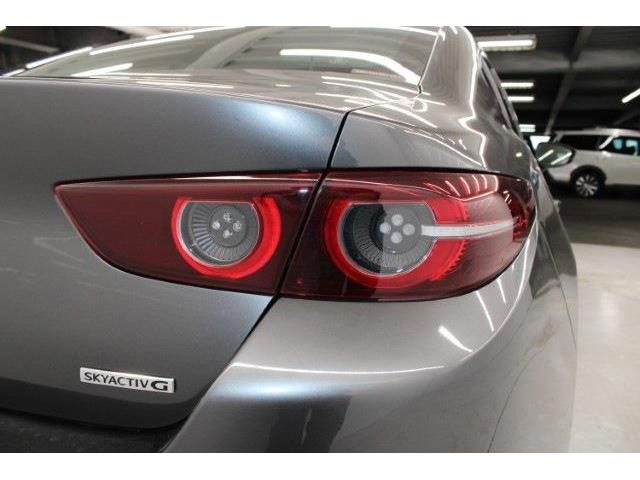 ���Ǝҗl�ւ̔̔��͂��f�肳���Ă��������܂��B �Ԍ������ԗ��̏ꍇ�́A�Ԍ����擾�������x�������z�ŕ\�����Ă���܂��B