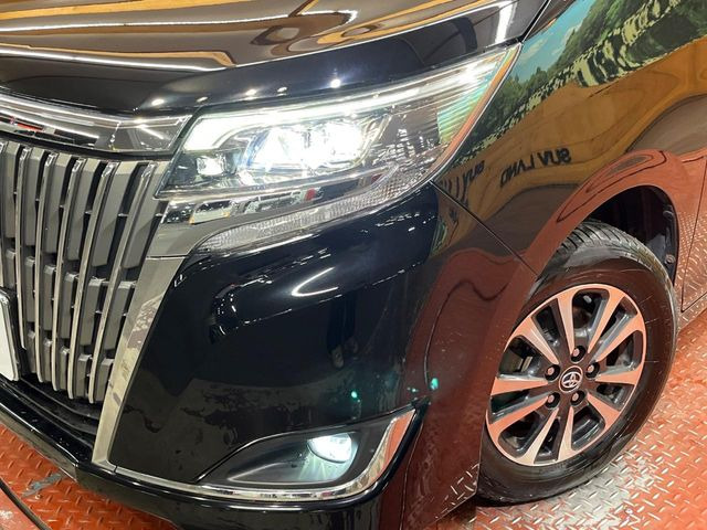 �yLED�w�b�h���C�g�z���V����ԑ��s�����ǍD�Ȏ��E���m�ۂ����S���ĉ^�]�ł��鍂�P�xLED�w�b�h���C�g�𑕔�!�_�����x�������A����d�͂��}�����Ă��܂��B