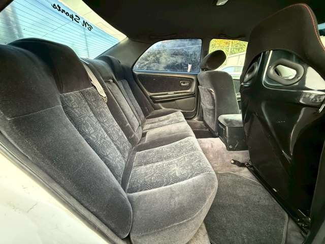 �C�ɂȂ邨�Ԃ�����܂�����E�̓d�b�ԍ����璼�ڂ��X�ɂ��₢���킹���������B�x�����@����ԗ����A��Ԃ܂łȂ�ł������������Ē����܂��B�X�^�b�t�ꓯ���A�����҂����Ă���܂��B