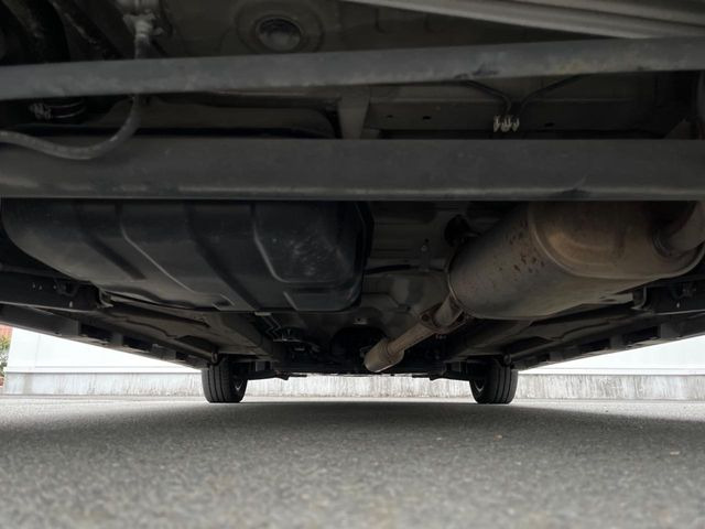 ����肪���ꂢ�Ȃ����ɁA�h�K���H�̎{�H���I�X�X���B�~��n��͂������A���ݕ��ɂ��Z���̕���A��Ń}�����E�E�B���^�[�X�|�[�c���������ɂ��D�]���������Ă���܂��B