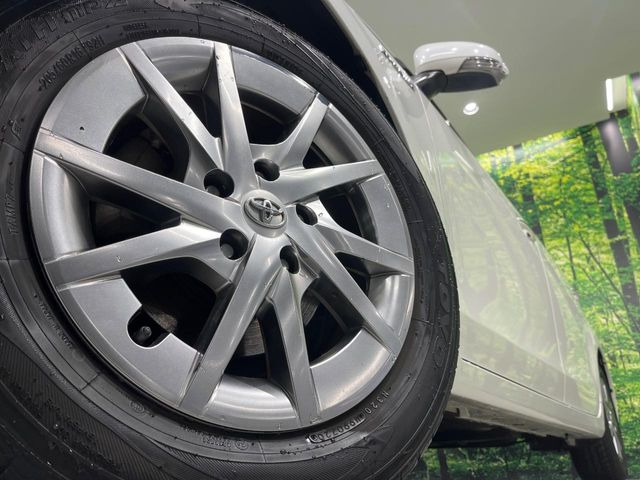 �y����16�C���`�A���~�z�C�[���z�O�ςɃ}�b�`���������A���~�z�C�[���𑕒����Ă���܂��B�e��ЊO�A���~�z�C�[����A�X�^�b�h���X�^�C�����戵�����Ă���܂��B���񂲑��k����������