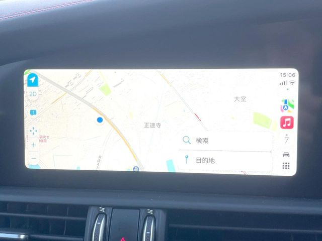 ��Apple Car Play:�X�}�z�Ƃ̗L���ڑ��ŁA�i�r�E�I�[�f�B�I�Đ��ȂǃX�}�z�̃A�v���@�\����ʂł��g����֗��@�\�ł�!