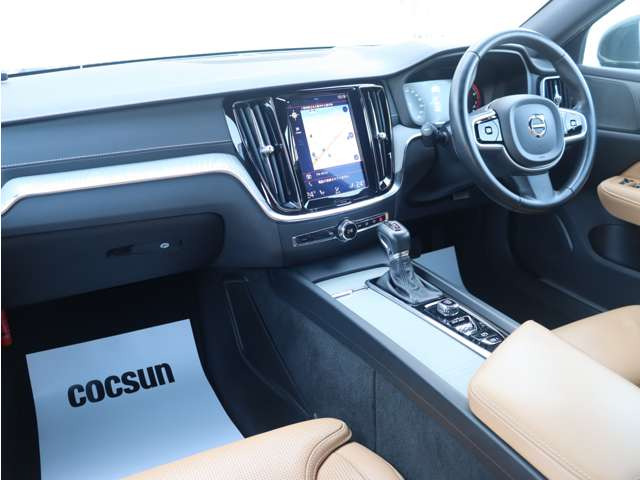 �h�C�c�̃{���{���`���[�j���O���[�J�[HEICO SPORTIV�̐��K�̔��X���t���ƈ��m���ɂ�HEICO SPORTIV�v���~�A���p�[�g�i�[KANTO / TOKAI�Ƃ��ĉ^�c�����Ă��܂��B