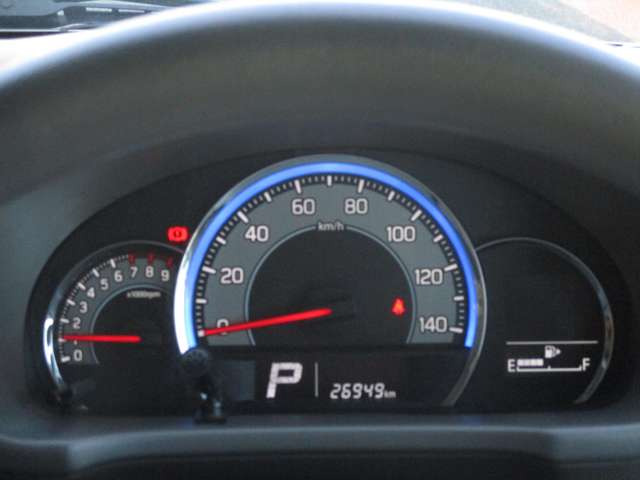 �ЊO9�^SD�i�r�E�t���Z�O�EB�J�����EBT�E�����d���X���C�h�E�I�[�g�X�e�b�v�E�V�[�g�q�[�^�[�E����14AW�E�t�H�O�����v�E�Փˌy���ELKA�E�\�i�[�E4WD