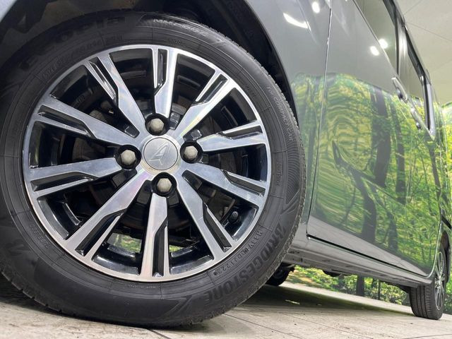 【純正14インチアルミホイール】外観にマッチした純正アルミホイールを装着しております。各種社外アルミホイールや、スタッドレスタイヤも取扱いしております。是非ご相談ください♪