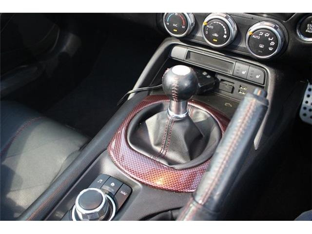 弊社はあいおいニッセイ同和損保代理店です。全営業社員が保険の募集人資格を取得しております。お気軽にご相談ください。