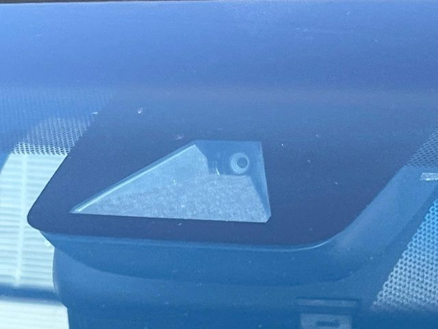 �y�v���N���b�V���Z�[�t�e�B�z�O���̎ԗ��������m���A�Փ˂������Ȏ��͌x��Œ��ӂ𑣂��A�u���[�L�𓥂ޗ͂��T�|�[�g�B�u���[�L�𓥂߂Ȃ������ꍇ�͏Փ˔�Q�y���u���[�L���쓮�A�Փˉ�����T�|�[�g���܂��B