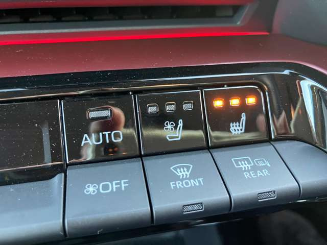 ���~�ɂ��ꂵ���V�[�g�q�[�^�[�����K���ۂ��ۂ�!�G�A�R���������O�ɏ�荞�ނ��Ƃ������h���C�o�[�̐g�̂�f�����g�߂Ă���܂�!