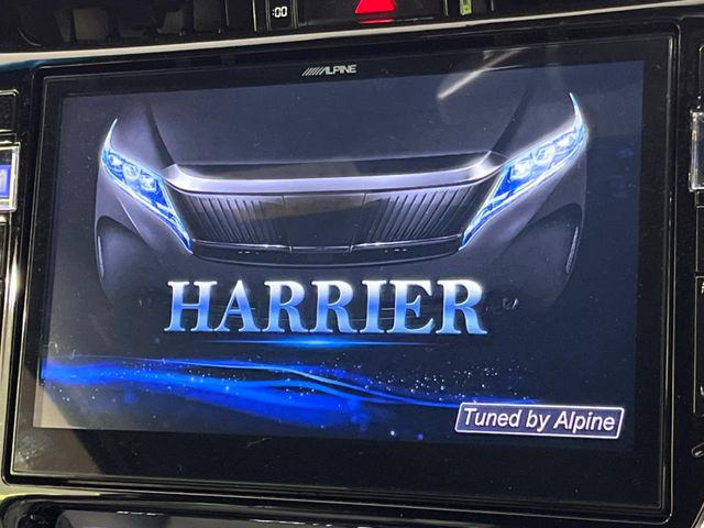 【BIG-X10インチナビ】人気の大画面BIG-Xナビを装備。専用設計で車内の雰囲気にマッチ!ナビ利用時のマップ表示は見やすく、テレビやDVDは臨場感がアップ!いつものドライブがグッと楽しくなります♪