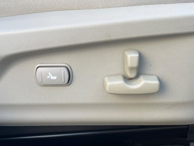 �y�p���[�V�[�g�z�X�C�b�`��ŊȒP�ɃV�[�g�̔��������\!�d��������͂�����܂���!���K�ȃV�[�g�|�W�V�����ɃZ�b�g���āA���K�ȃh���C�u�����y���݂��������B