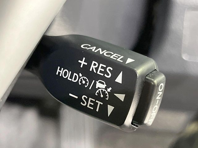 �y���[�_�[�N���[�Y�R���g���[���z�������H�ł̒��������s���y��!!�����ő��x��ۂN���[�Y�R���g���[�����A�Փˌy���V�X�e���ƘA�g���A�O���̎ԗ������m���ĎԊԂ�ۂ悤�ɑ��x���߂��Ă���܂�!!