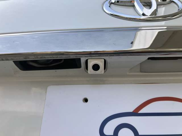 �o�b�N�J����!