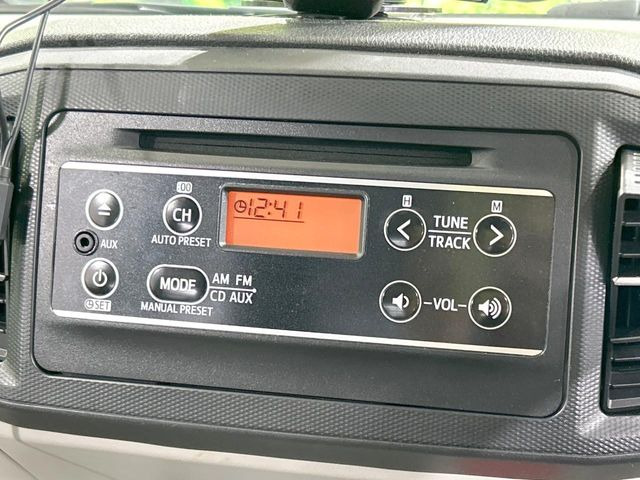 お好きな音楽を車内でお楽しみいただけます♪スピーカー交換・ウーハー追加などの音質向上や、最新ナビ・後席モニター等の取り付けも是非ご相談ください!