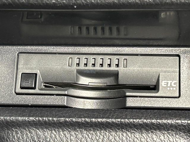 【ETC】高速道路の料金所をストレスなく通過!話題のスポットやサービスエリアに多い「スマートIC」利用時は必須のアイテムです。当店でセットアップを実施、ご納車当日からすぐにご利用いただけます!