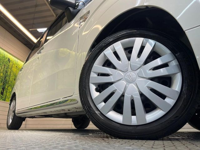 【純正15インチホイール】ネクステージでは『社外アルミホイール』も好評発売中!有名ブランドからお値打ちなアルミまで幅広くご提案致します♪スタッドレスタイヤも取り扱っておりますのでお任せ下さい!