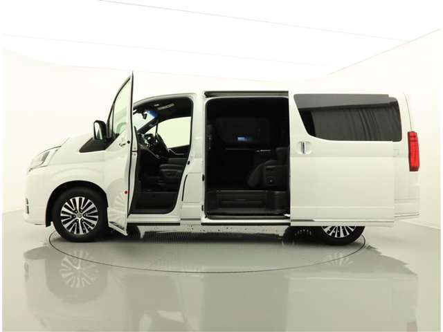 グランエース2.8 プレミアム ディーゼル