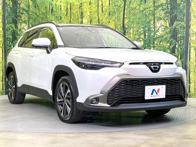 高透明度のガラス皮膜で撥水はもちろん、上質なツヤ・光沢を実現。紫外線や酸性雨から大切な愛車を保護し、色あせ・劣化を防止。「弾スプラッシュコート」、「弾プリミッサコート」からお選びいただけます。