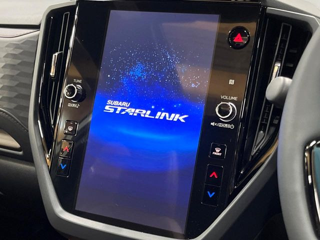 �y11.6�C���`�f�B�X�v���C�I�[�f�B�I�z���莝���̃X�}�[�g�t�H���ƃ��C�����X�A�g�ŁA�X�}�z�̃i�r�A�v���≹�y�Đ��ȂǊe��A�v���𑀍�\!�e��ԗ��������̉�ʂ���m�F�E�ݒ�ł��܂���