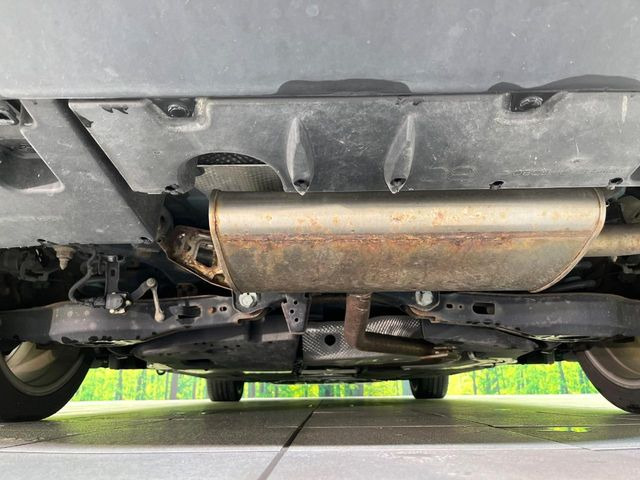 下回りがきれいなうちに、防錆加工の施工がオススメ。降雪地域はもちろん、沿岸部にお住いの方や、趣味でマリン・ウィンタースポーツをされる方にご好評いただいております。