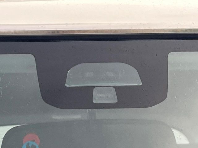 �y�z���_�Z���V���O�z���s���ɑO���̎ԗ�����F�����A�Փ˂������Ȏ��͌x��ƃu���[�L�ŏՓˉ���Ɣ�Q�y�����A�V�X�g�B�����S�Ƀh���C�u�����y���݂��������܂��B