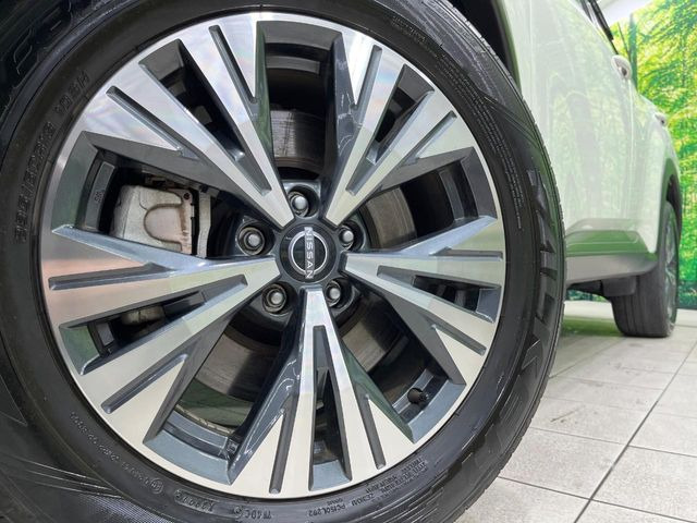 �y�����A���~�z�C�[���z�O�ςɃ}�b�`���������A���~�z�C�[���𑕒����Ă���܂��B�e��ЊO�A���~�z�C�[����A�X�^�b�h���X�^�C�����戵�����Ă���܂��B���񂲑��k����������