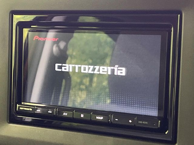 �y�i�r�Q�[�V�����z�g���₷���i�r�ŖړI�n�܂ł�������ē����Ă���܂��B�e��I�[�f�B�I�Đ��@�\���[�����Ă���A���Ԃ̉^�]������Ɋy�����Ȃ�܂�!!