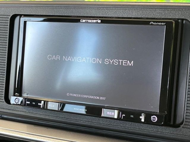 �y�i�r�Q�[�V�����z�g���₷���i�r�ŖړI�n�܂ł�������ē����Ă���܂��B�e��I�[�f�B�I�Đ��@�\���[�����Ă���A���Ԃ̉^�]������Ɋy�����Ȃ�܂�!!