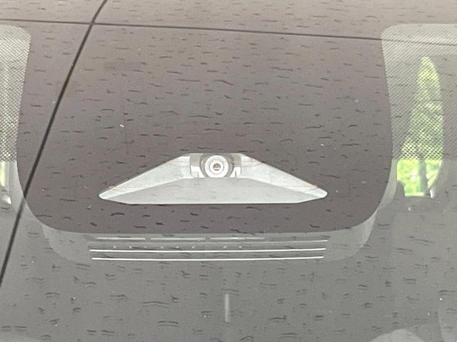 �y�g���^�Z�[�t�e�B�Z���X�z���s���ɑO���̎ԗ�����F�����A�Փ˂������Ȏ��͌x��ƃu���[�L�ŏՓˉ���Ɣ�Q�y�����A�V�X�g�B�����S�Ƀh���C�u�����y���݂��������܂��B