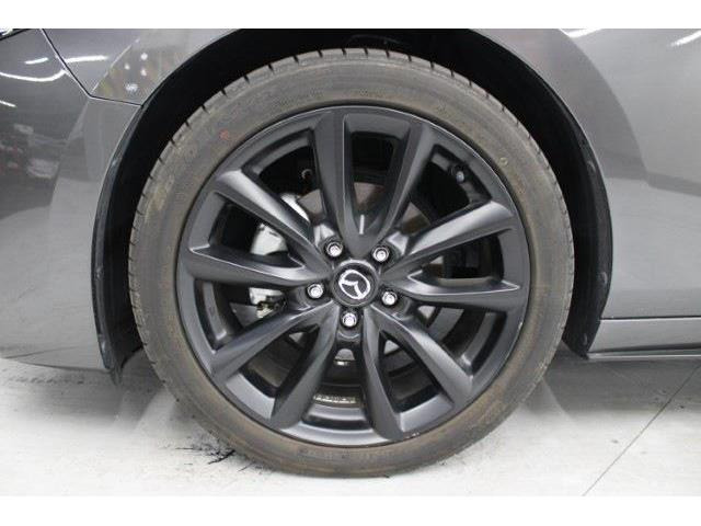 ���Ǝҗl�ւ̔̔��͂��f�肳���Ă��������܂��B �Ԍ������ԗ��̏ꍇ�́A�Ԍ����擾�������x�������z�ŕ\�����Ă���܂��B