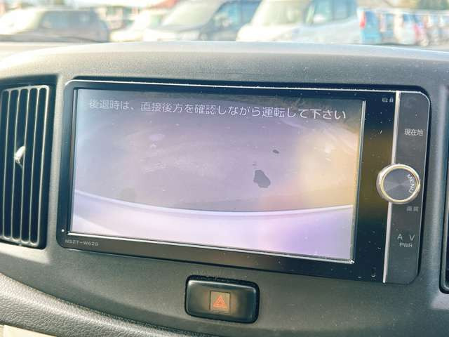 【バックカメラ】後方確認や車庫入れも安全・快適ですね♪