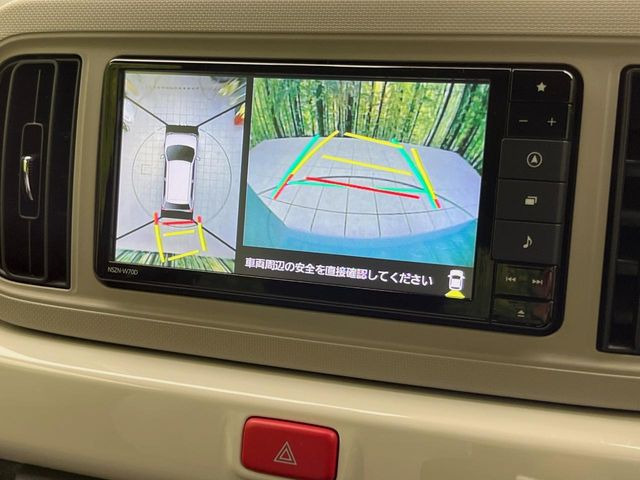 【パノラマモニター】専用のカメラにより、上から見下ろしたような視点で360度クルマの周囲を確認することができます☆死角部分も確認しやすく、狭い場所での切り返しや駐車もスムーズに行えます。