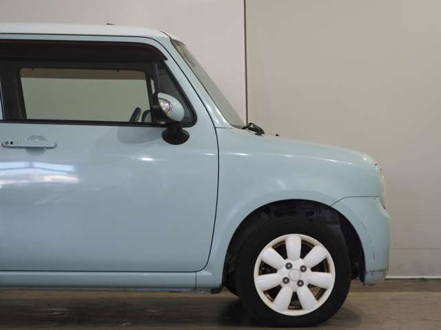 LINE�n�߂܂�����l�b�g�ɂ͍ڂ��Ă��Ȃ��ʐ^���������A�G���W���������������Ȃǂ̂��v�]�ɂ��������܂�!�F�B�o�^���ă��b�Z�[�W�������M������(^&omega;^)