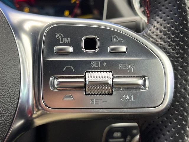 ���f�B�X�g���j�b�N�v���X:�s�s�A�x�O�A�������H�Ȃǂ̑��s���ɁA�X�e���I�}���`�p�[�p�X�J�����ƃ��[�_�[�Z���T�[�ɂ��A�O���Ԃ�F�����đ��x�ɉ������Ԋԋ������ێ����鎟����̃N���R��!