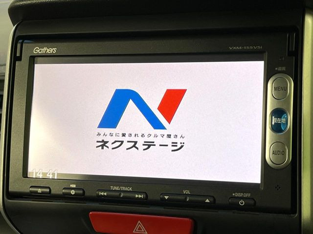 �y�����i�r�z�l�C�̏����i�r�𑕔����Ă���܂��B�i�r�̎g���₷���͂������A�I�[�f�B�I�@�\���[��!�L�����v�◷�s�͂������A�ʋ΂┃�����ȂǕ��i�̃h���C�u���y�����Ȃ�͂���