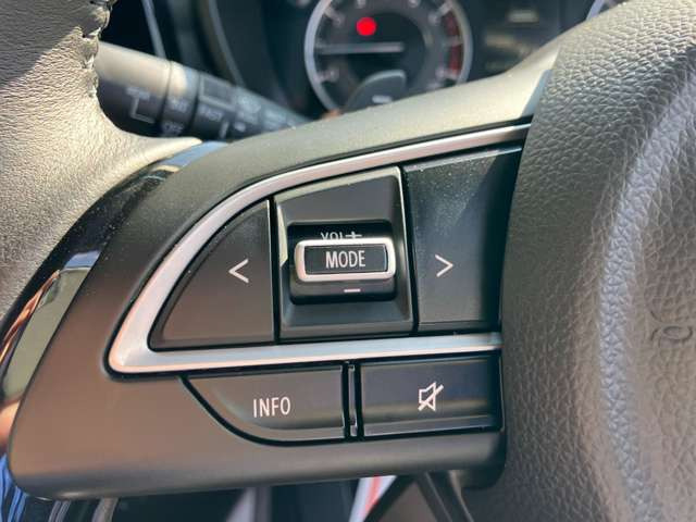 �^�]���ł���𗣂����ɃI�[�f�B�I�̑��삪�ł���w�X�e�A�����O�X�C�b�`�x�@�\������܂�!