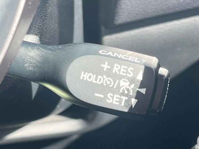 �y���[�_�[�N���[�Y�R���g���[���z�������H�ł̒��������s���y��!!�����ő��x��ۂN���[�Y�R���g���[�����A�Փˌy���V�X�e���ƘA�g���A�O���̎ԗ������m���ĎԊԂ�ۂ悤�ɑ��x���߂��Ă���܂�!!