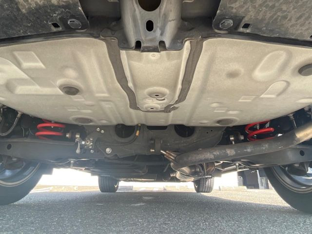 ����肪���ꂢ�Ȃ����ɁA�h�K���H�̎{�H���I�X�X���B�~��n��͂������A���ݕ��ɂ��Z���̕���A��Ń}�����E�E�B���^�[�X�|�[�c���������ɂ��D�]���������Ă���܂��B