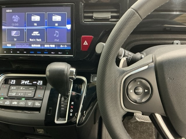 ステップワゴン1.5 モデューロX