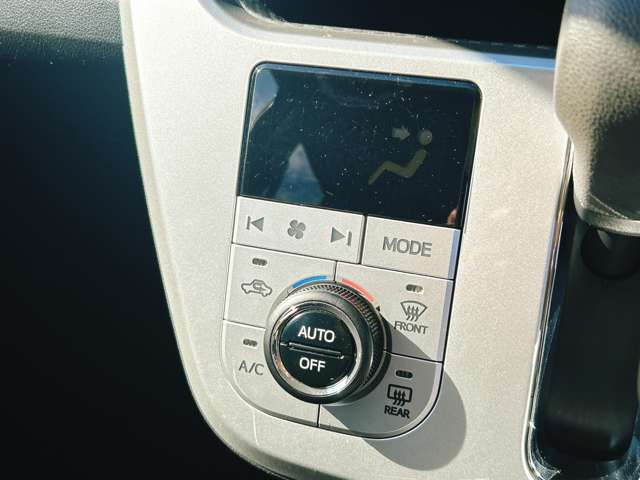 【オートエアコン】寒い冬も暑い夏でも自動で設定した温度に調節してくれます♪