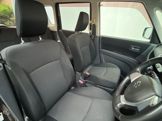 �^�]�ȃV�[�g���͎g�p�������Ȃ��A�ǍD�ȏ�ԂƂȂ��Ă��܂��B���J�Ɏg���Ă������Ƃ��悭�킩��܂��ˁB