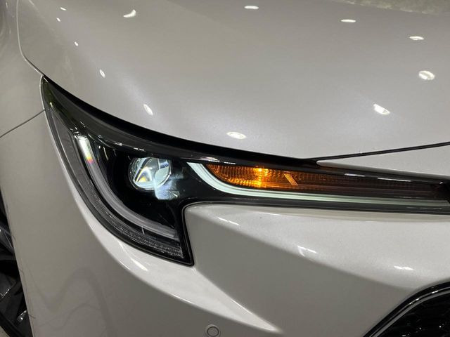 �yLED�w�b�h���C�g�z���V����ԑ��s�����ǍD�Ȏ��E���m�ۂ����S���ĉ^�]�ł��鍂�P�xLED�w�b�h���C�g�𑕔�!�_�����x�������A����d�͂��}�����Ă��܂��B