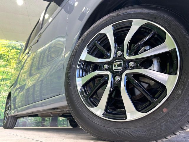 【純正14インチアルミホイール】外観にマッチした純正アルミホイールを装着しております。各種社外アルミホイールや、スタッドレスタイヤも取扱いしております。是非ご相談ください♪
