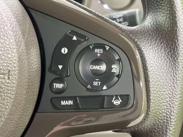 �y�A�_�v�e�B�u�N���[�Y�R���g���[���z�������H�ł̒��������s���y��!!�����ő��x��ۂN���[�Y�R���g���[�����A�Փˌy���V�X�e���ƘA�g���A�O���̎ԗ������m���ĎԊԂ�ۂ悤�ɑ��x���߂��Ă���܂�!!